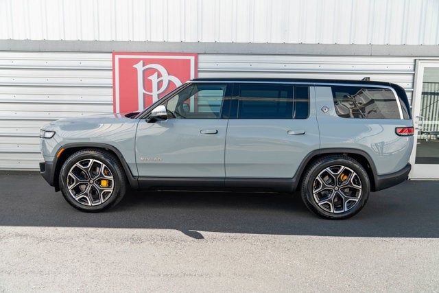 2022 Rivian R1S Launch Edition