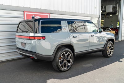 2022 Rivian R1S Launch Edition