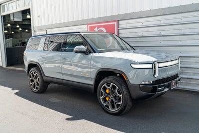 2022 Rivian R1S Launch Edition