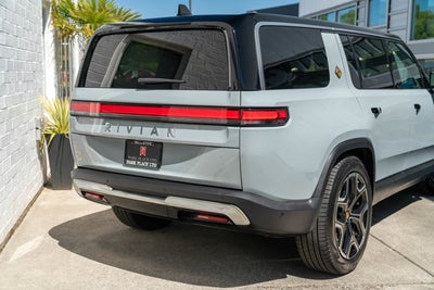 2022 Rivian R1S Launch Edition