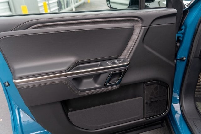 2023 Rivian R1S Launch Edition