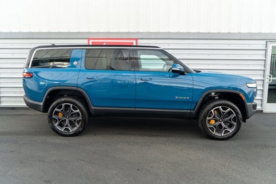 2023 Rivian R1S Launch Edition