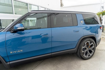 2023 Rivian R1S Launch Edition