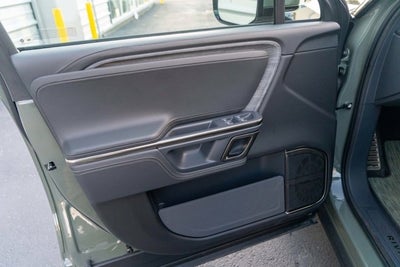 2022 Rivian R1S Launch Edition