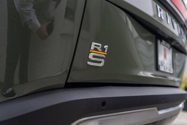 2022 Rivian R1S Launch Edition