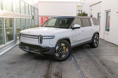 2022 Rivian R1S Launch Edition
