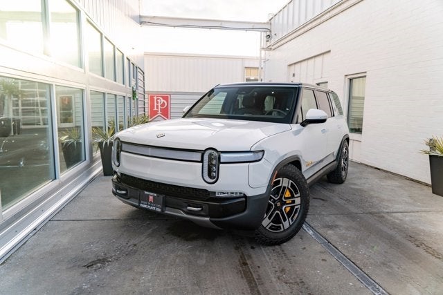 2022 Rivian R1S Launch Edition