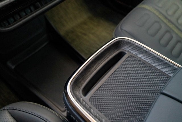 2022 Rivian R1S Launch Edition