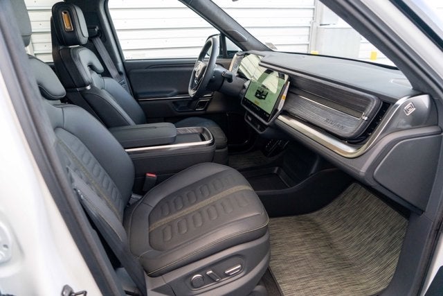 2022 Rivian R1S Launch Edition