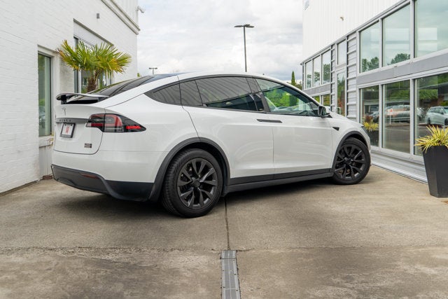 2022 Tesla Model X Plaid