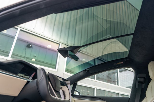 2022 Tesla Model X Plaid