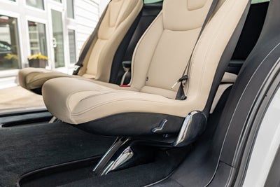 2022 Tesla Model X Plaid