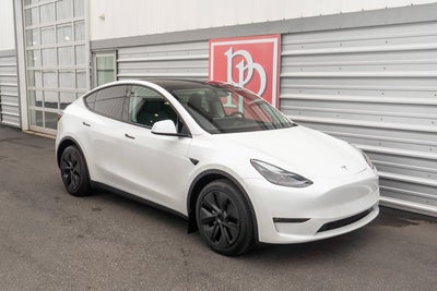 2024 Tesla Model Y Long Range