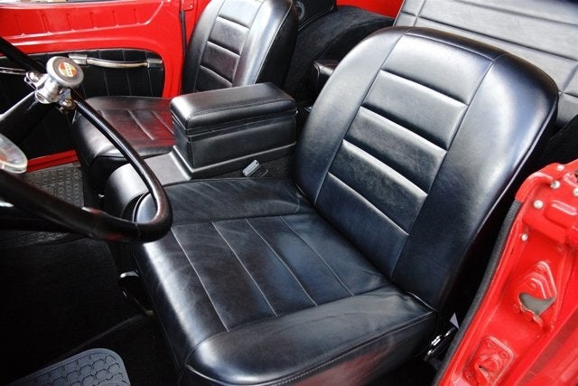 1967 Jeep Kaiser Jeepster Commando Base