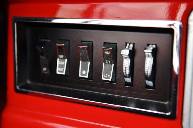 1967 Jeep Kaiser Jeepster Commando Base