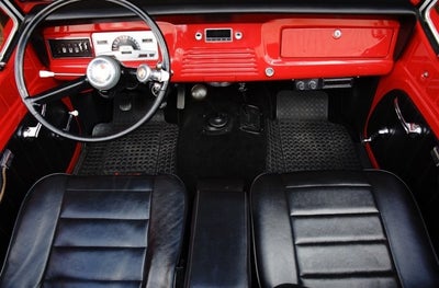 1967 Jeep Kaiser Jeepster Commando Base