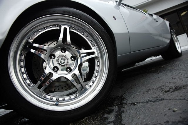 1974 DeTomaso Pantera Base