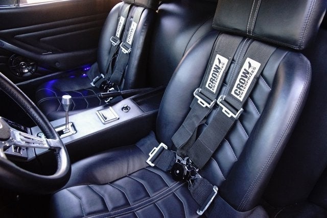 1974 DeTomaso Pantera Base