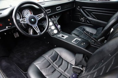 1974 DeTomaso Pantera Base