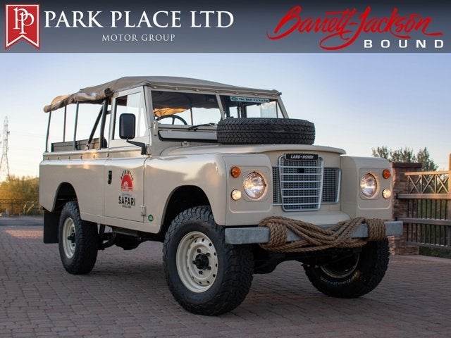 1975 Land Rover Series III LWB Base