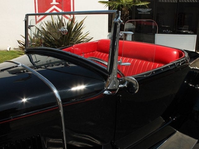 1930 Ford Roadster Hot Rod