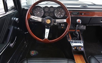 1973 Alfa Romeo GTV 2000 Coupe