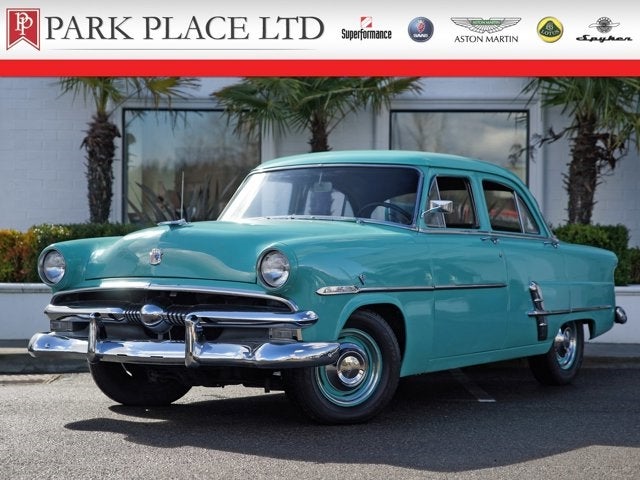 1953 Ford Customline Fordor