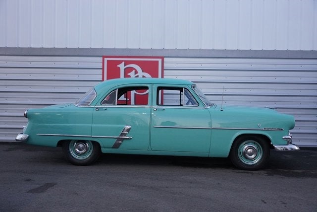 1953 Ford Customline Fordor