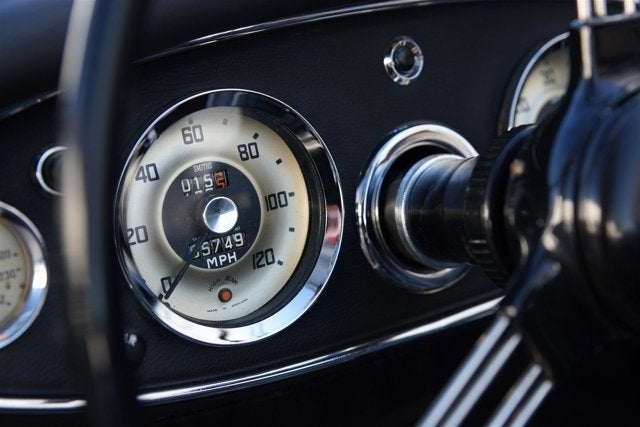 1958 Austin-Healey 100-6 BN4 Roadster