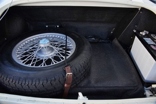 1958 Austin-Healey 100-6 BN4 Roadster