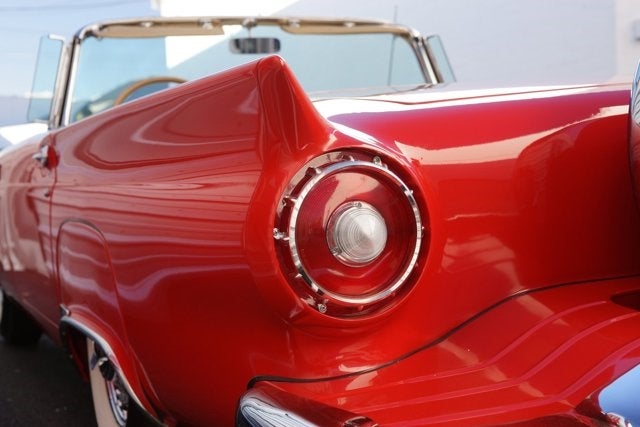 1957 Ford Thunderbird Base