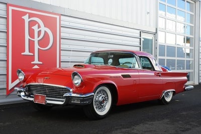 1957 Ford Thunderbird Base