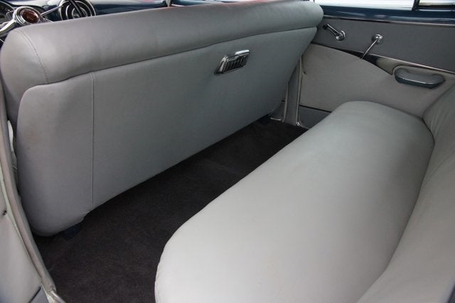 1952 Pontiac Chieftan Deluxe