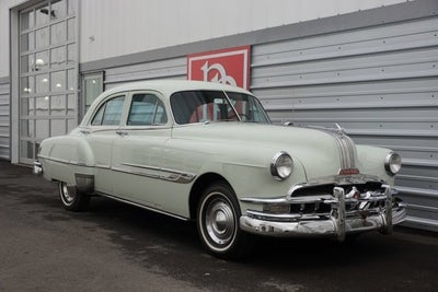 1952 Pontiac Chieftan Deluxe