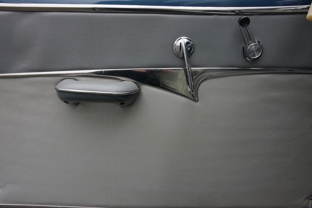 1952 Pontiac Chieftan Deluxe