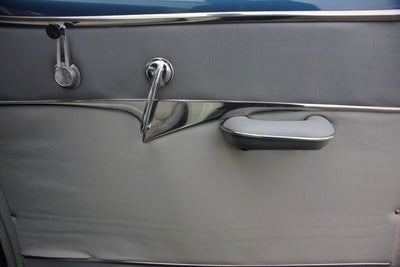 1952 Pontiac Chieftan Deluxe