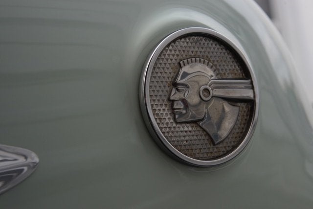 1952 Pontiac Chieftan Deluxe