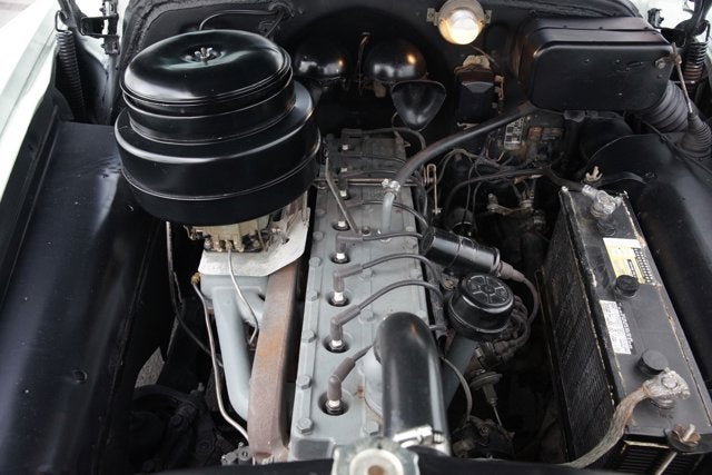1952 Pontiac Chieftan Deluxe