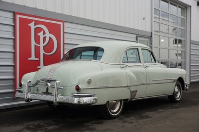 1952 Pontiac Chieftan Deluxe