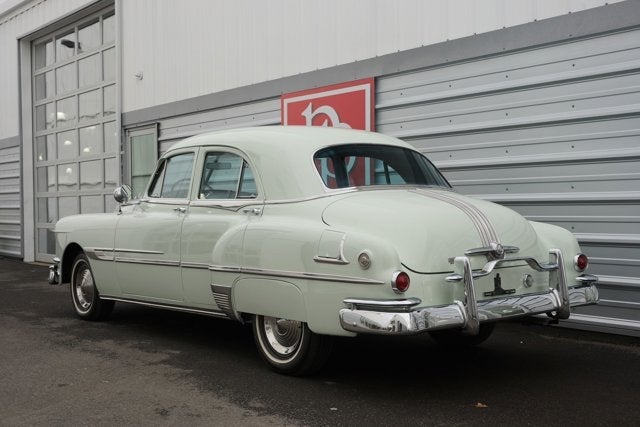 1952 Pontiac Chieftan Deluxe