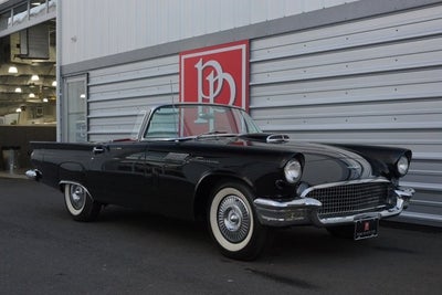 1957 Ford Thunderbird Base