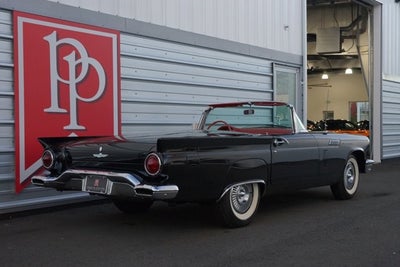 1957 Ford Thunderbird Base