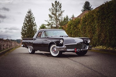 1957 Ford Thunderbird Base