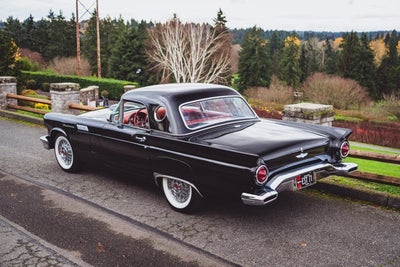 1957 Ford Thunderbird Base