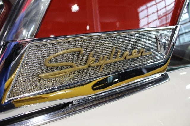 1957 Ford Fairlane 500 Skyliner