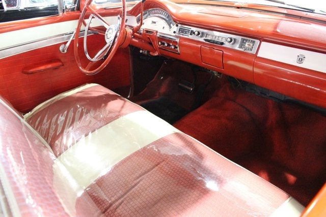 1957 Ford Fairlane 500 Skyliner