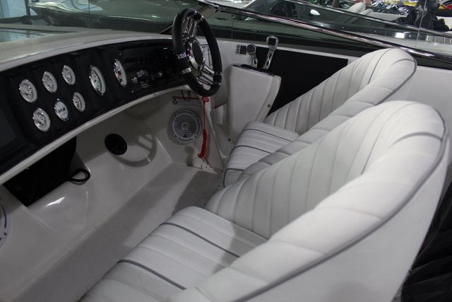 1995 Donzi Classic 22' Speedboat