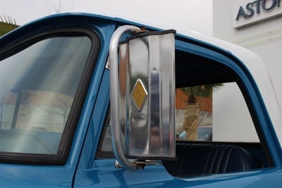 1970 Dodge Sweptline Power Wagon 4x4