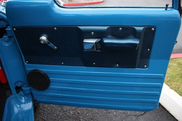 1970 Dodge Sweptline Power Wagon 4x4