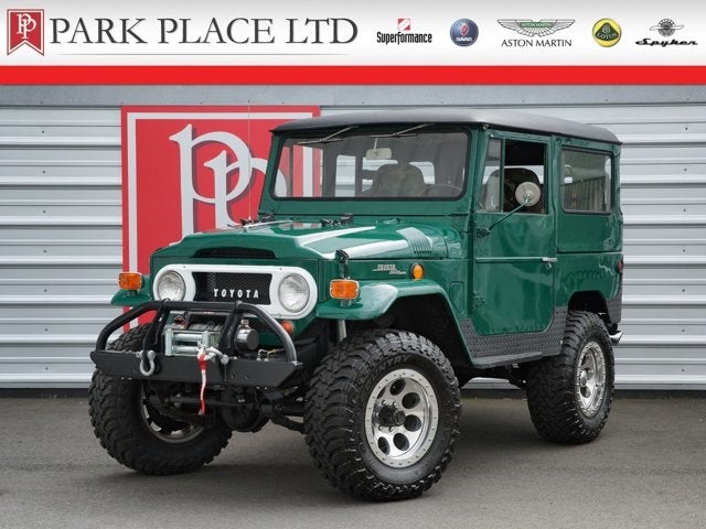 1969 Toyota FJ40 SUV